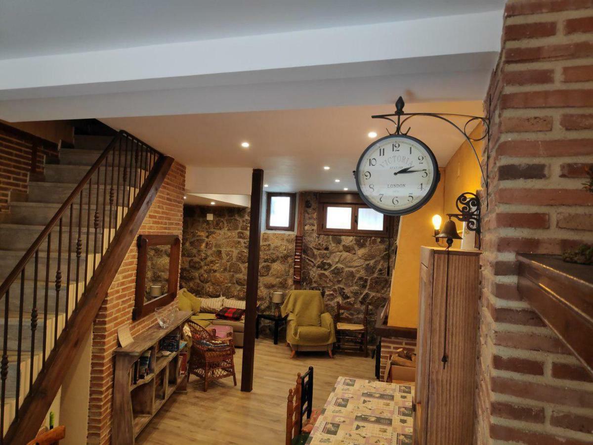 La Calleja Villarejo del Valle Buitenkant foto